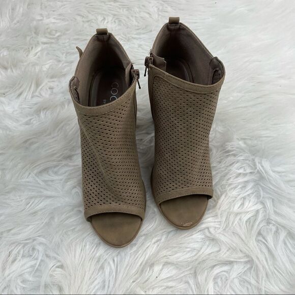 Coconuts by Matisse Lasercut Open Toe Suede Leather Ankle Booties - Picture 4 of 9